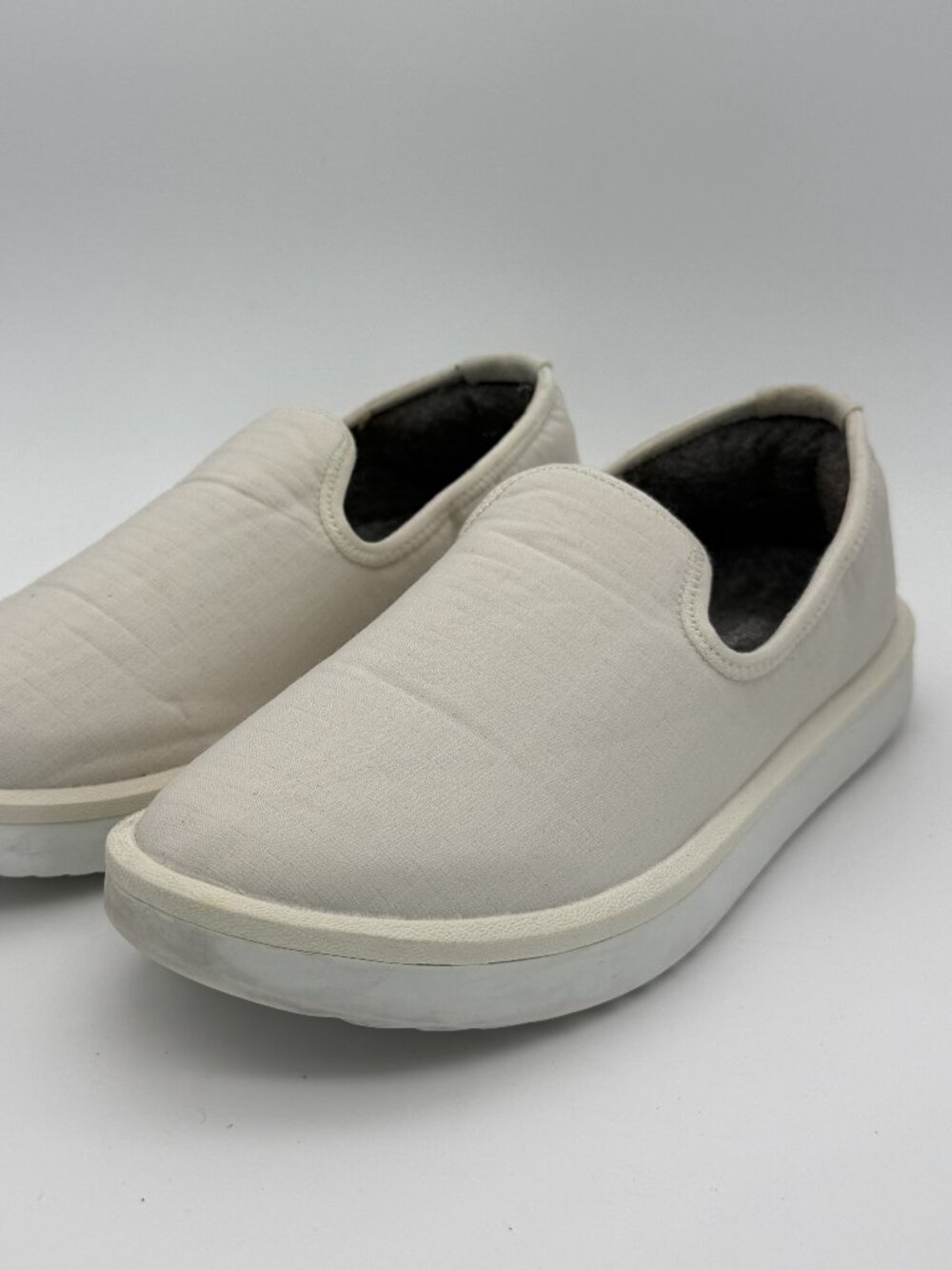 Allbirds Cruiser Slip-On Wool Lounger Sneakers Warm White Women's Size 8